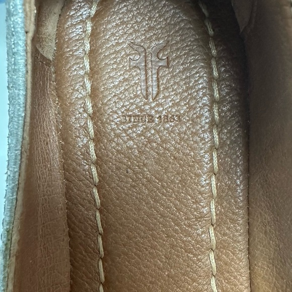 FRYE Silver Carson Ballet Flats Slip On Comfort size 7M - Picture 8 of 9